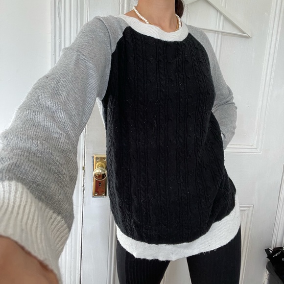 Colour block knit raglan top - Picture 1 of 5